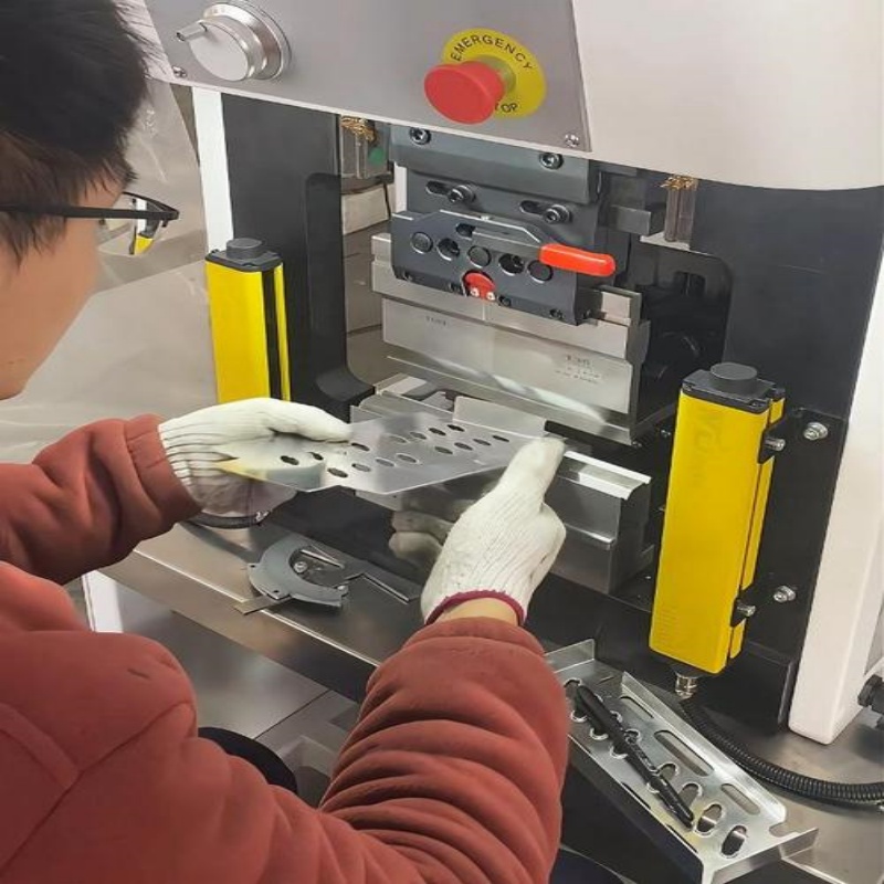 single step die metal stamping