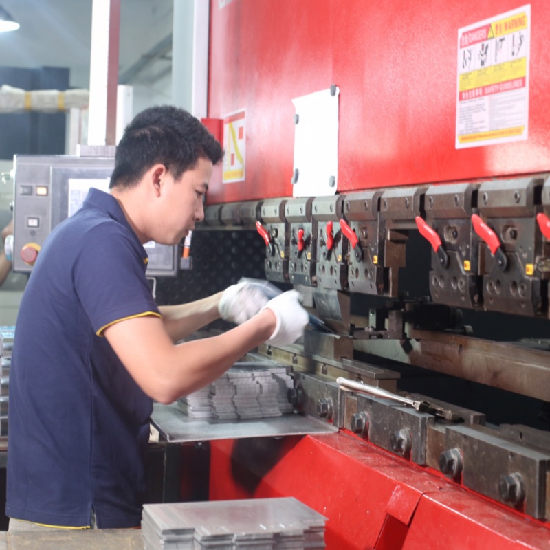 metal bending metal fabrication